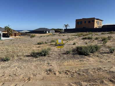 4 Sunset Cove, Dongara WA 6525
