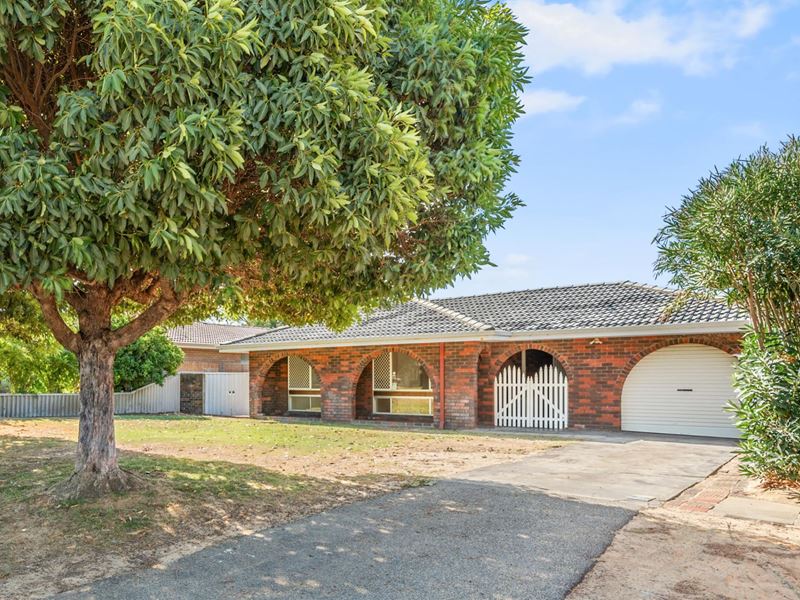 34 Gillark Street, Dudley Park WA 6210