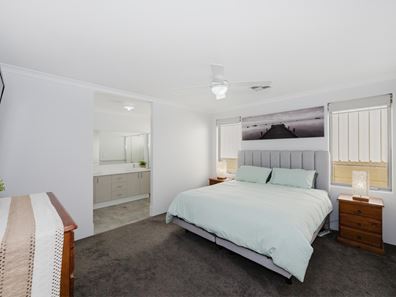 19 Greenshank Mews, Wannanup WA 6210