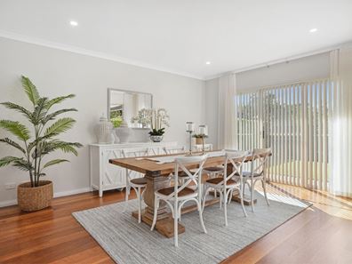 9 Convallis Vista, The Vines WA 6069