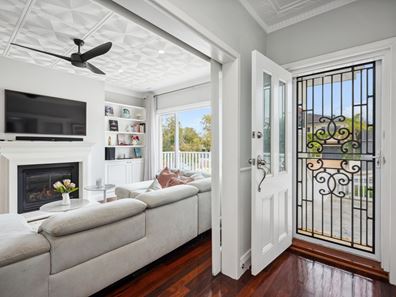 100A Solomon Street, Fremantle WA 6160