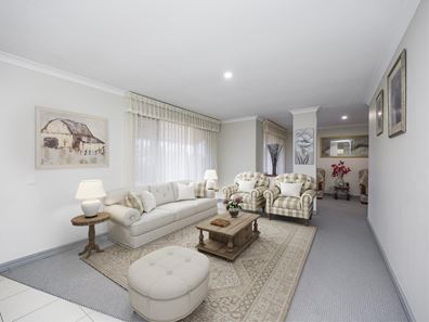 241 Trappers Drive, Woodvale WA 6026