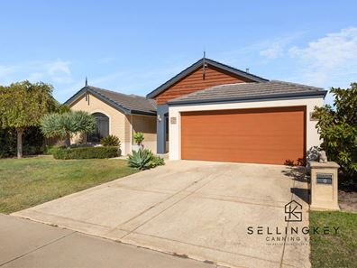 14 CANNICH BOULEVARD, Canning Vale WA 6155