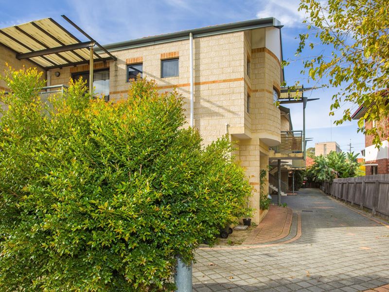 2/38 Broadway, Nedlands