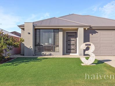 3 Lomandra Rise, Sinagra WA 6065