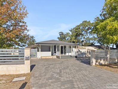11 Spruce Road, Morley WA 6062