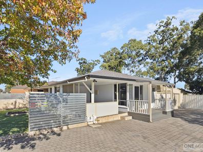 11 Spruce Road, Morley WA 6062