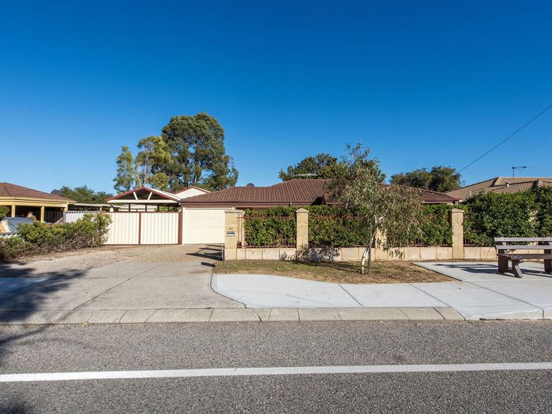 162 Willmott Drive, Waikiki WA 6169