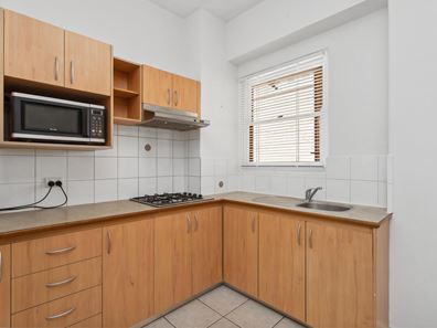 14/138 Adelaide Terrace, East Perth WA 6004