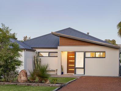 39 Brookland Loop, Dunsborough WA 6281