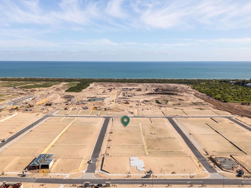 16 Ballota Way, Madora Bay