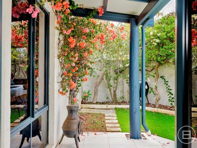27 Governor Drive, Falcon WA 6210