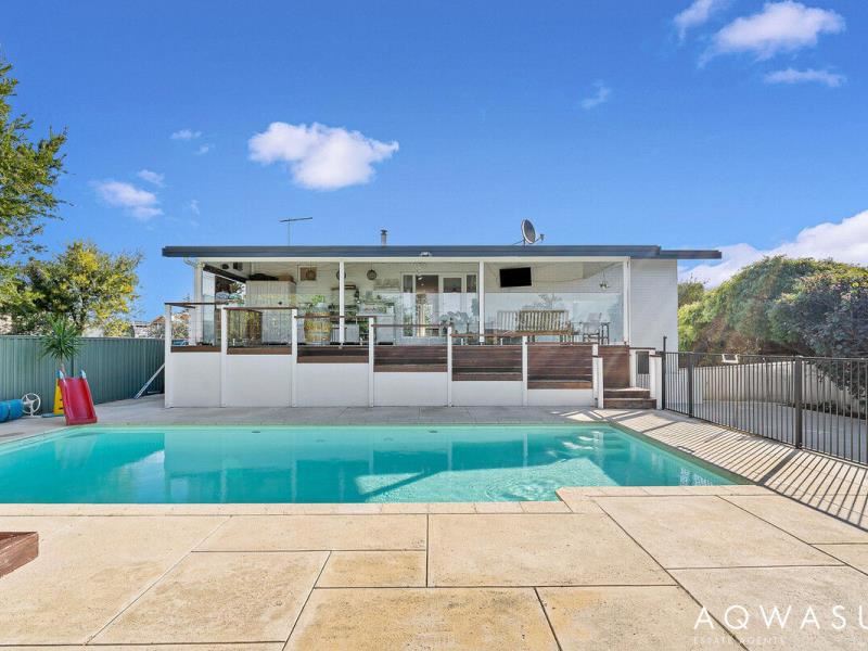 4 Heath Street, Singleton WA 6175