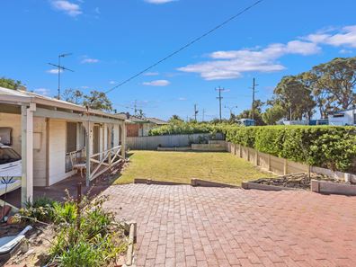 32 Dower Street, Mandurah WA 6210