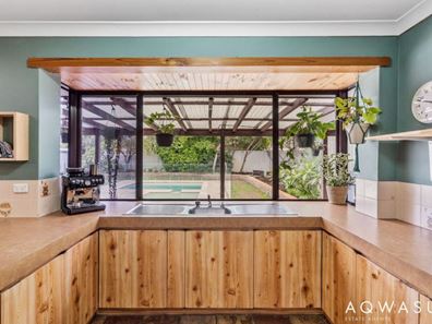 11 Musca Close, Rockingham WA 6168