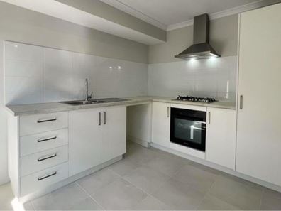 24A Stringybark Loop, Coodanup WA 6210