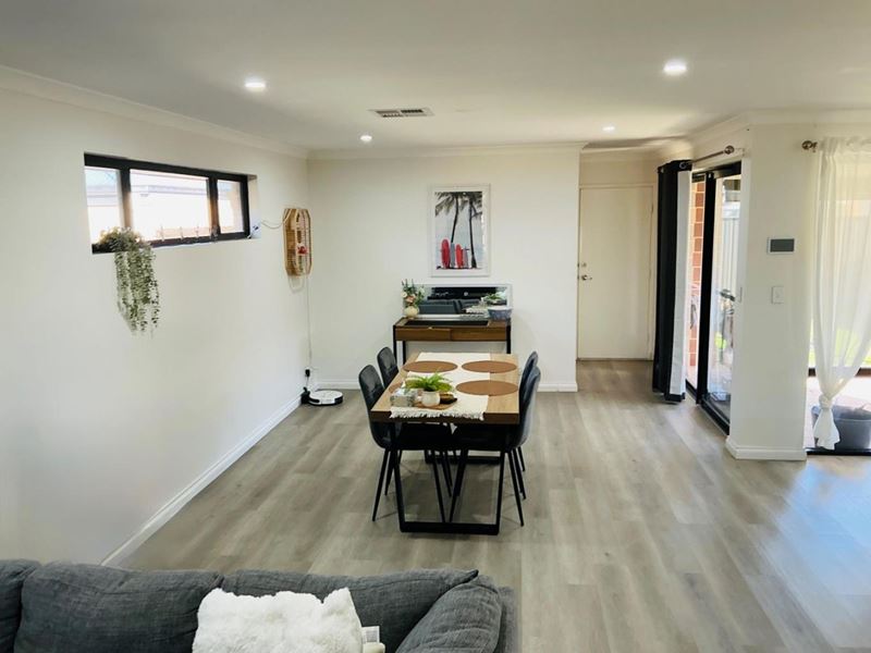 340 Grandis Blvd, Banksia Grove WA 6031