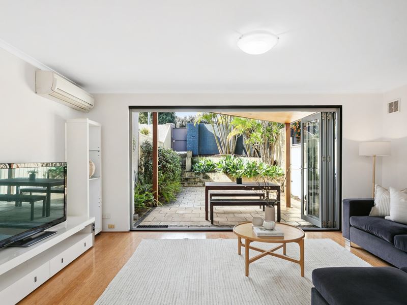 3/3 Rockett Lane, Cottesloe WA 6011