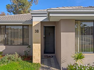 38 Somerford Promenade, Wellard WA 6170
