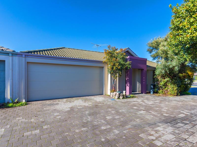 13/63 Seville Drive, Seville Grove WA 6112