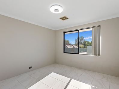 166A Williamson Avenue, Cloverdale WA 6105