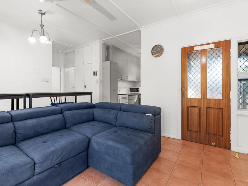 9/18 Barker Street, Broome