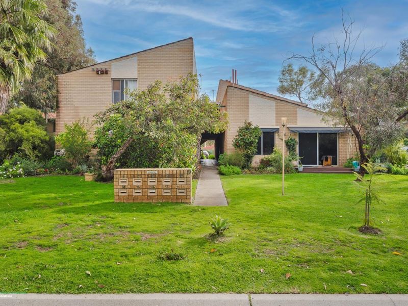 10/9 Clydesdale Street, Como WA 6152