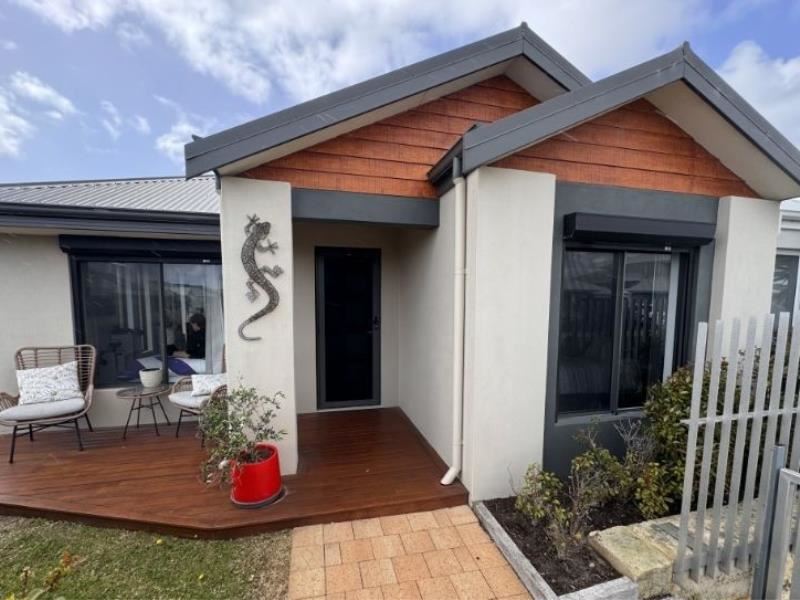 32 Aureate Way, Eglinton