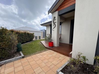 32 Aureate Way, Eglinton WA 6034
