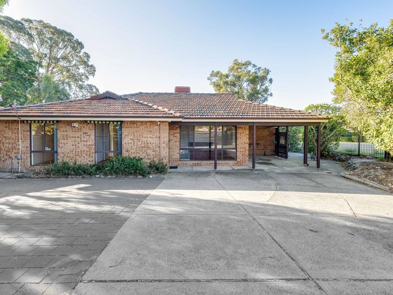 9 Nicholas Street, Gosnells WA 6110