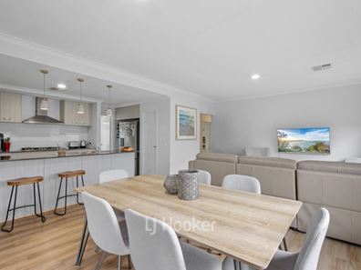 29 Pluto Drive, Australind WA 6233