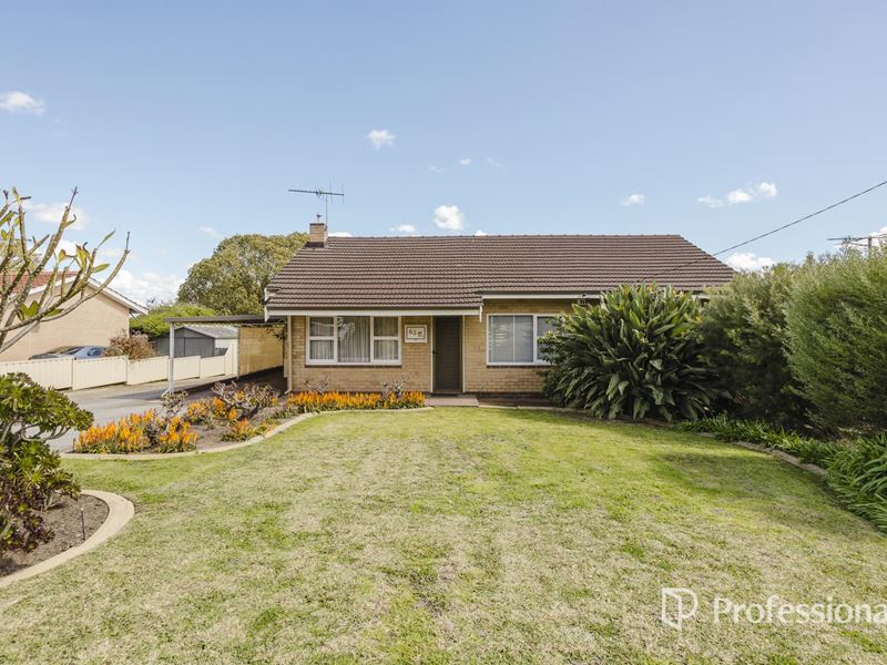 63 Talbot Road, Swan View WA 6056