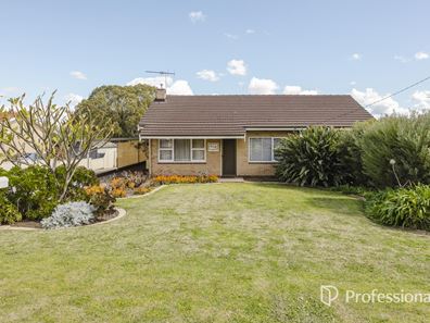 63 Talbot Road, Swan View WA 6056
