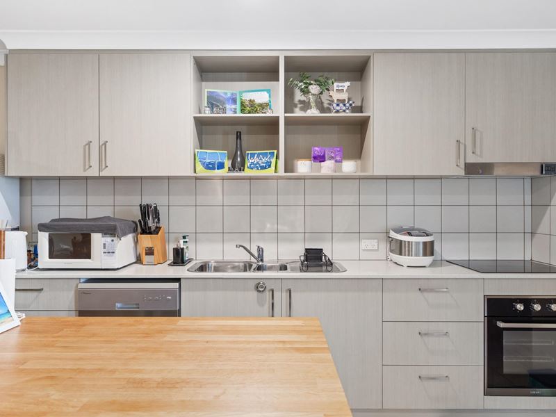 8/1 Davis Street, Ascot WA 6104
