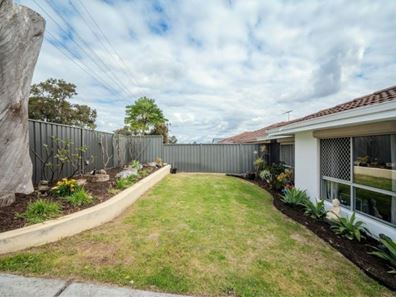 33B Myles Road, Swan View WA 6056