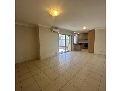 3/68 Napier Road, Morley WA 6062