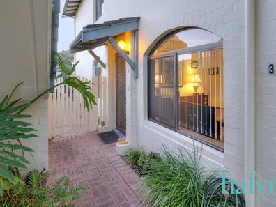 3/8 Deeley Street, Maylands WA 6051