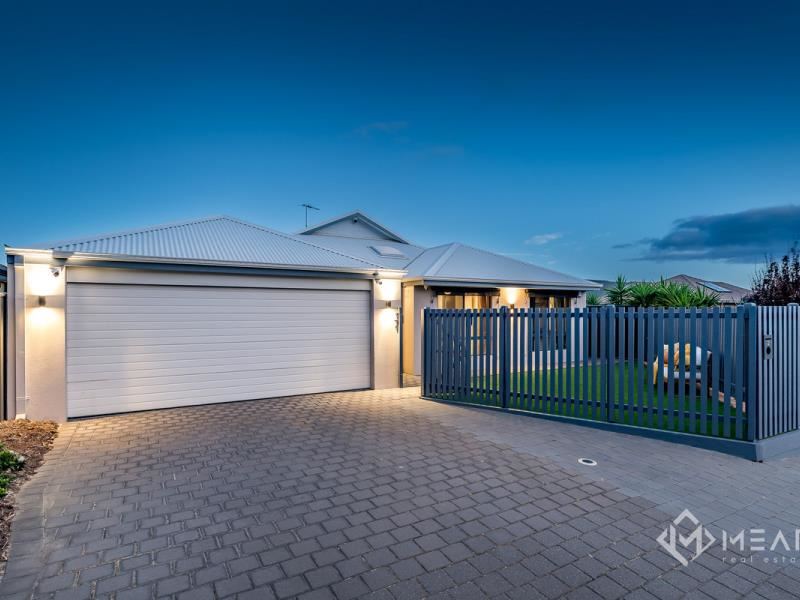 2 Bentham Turn, Banksia Grove WA 6031