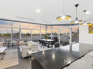 16/171 Labouchere Road, Como WA 6152