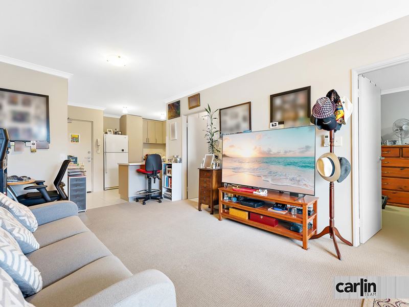 6/148 Railway Parade, Queens Park WA 6107