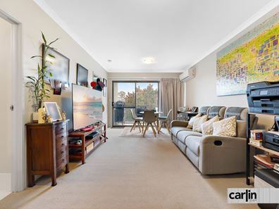 6/148 Railway Parade, Queens Park WA 6107