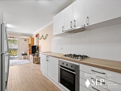 28A/305 Harborne Street, Glendalough WA 6016