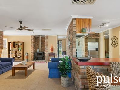 5 Payne Close, Leeming WA 6149