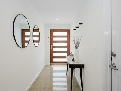 19 Oomoo Place, South Yunderup WA 6208
