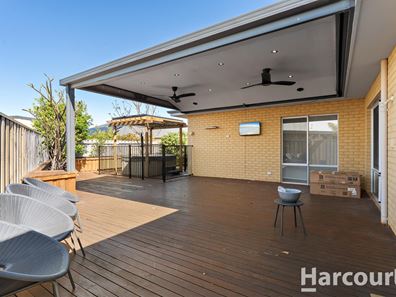 14 Tectona Way, Halls Head WA 6210