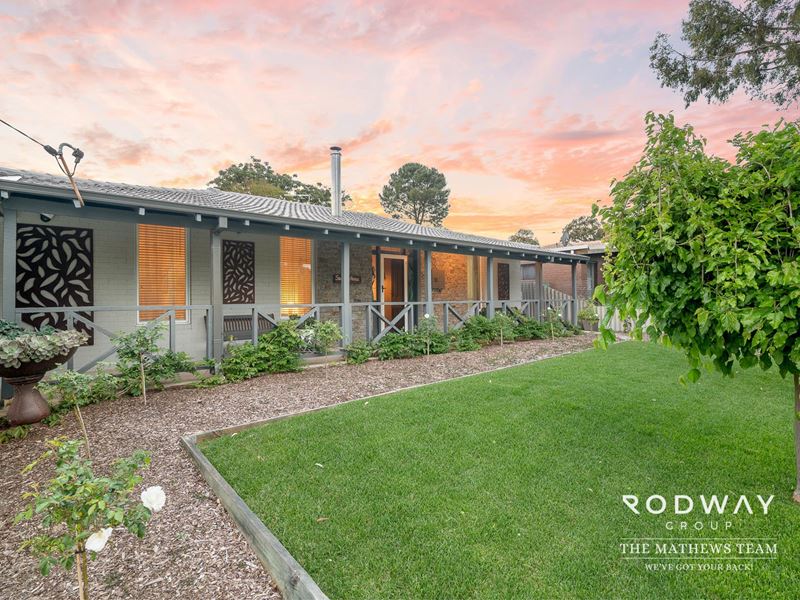 94 Clifton St, Kelmscott WA 6111