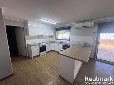 10 Kurrajong Crescent, Newman WA 6753