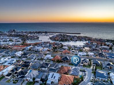 23 Mariners View, Mindarie WA 6030