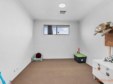 388 Woollcott Avenue, Brabham WA 6055