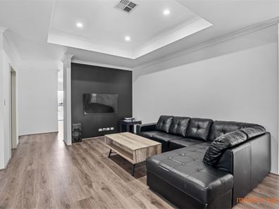 388 Woollcott Avenue, Brabham WA 6055